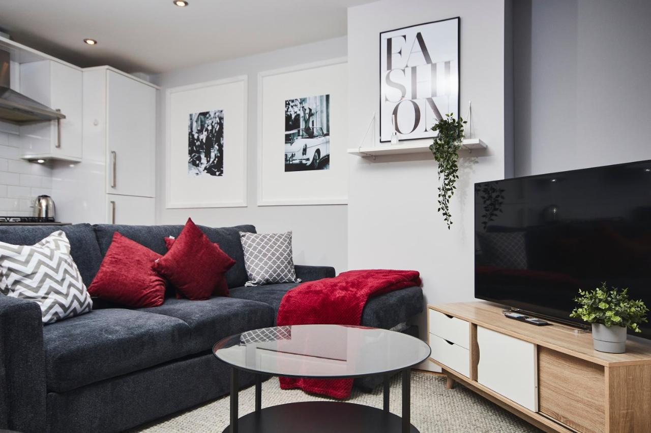 Stunning Hepburn Suite! Bath Ngoại thất bức ảnh